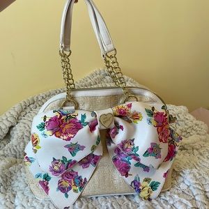Betsey Johnson floral bow shoulder bag